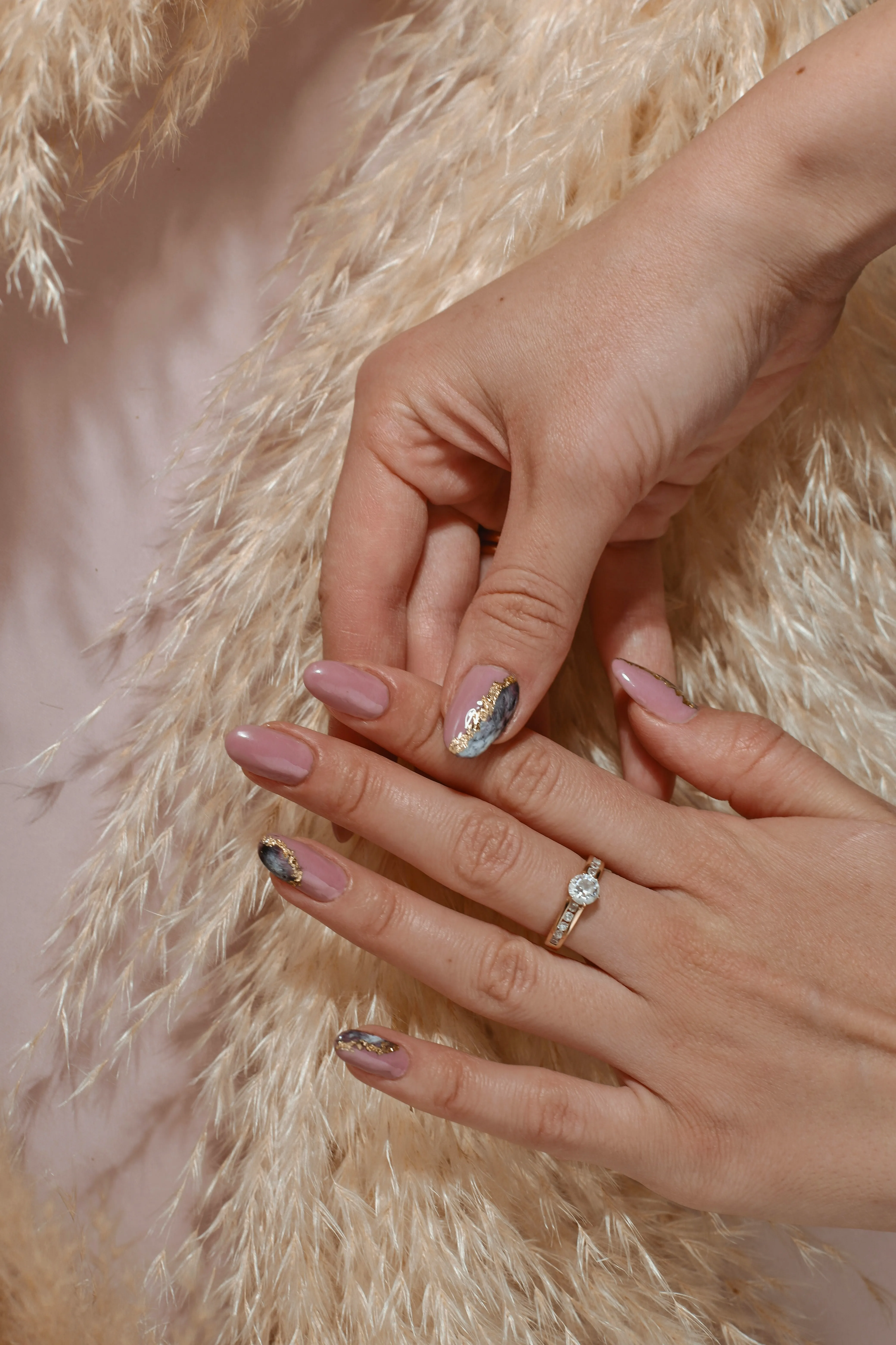 Botanical leaf nail art design